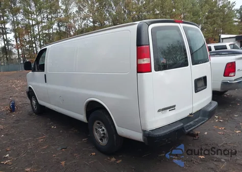 2013 Chevrolet Express 2500 Work Van из США, поврежденный, VIN 1GCWGFFA2D1167078